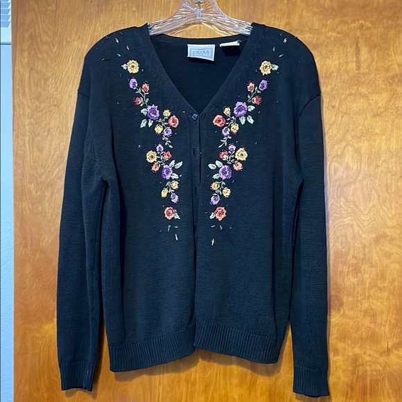 Floral Embroidered Black Sweater